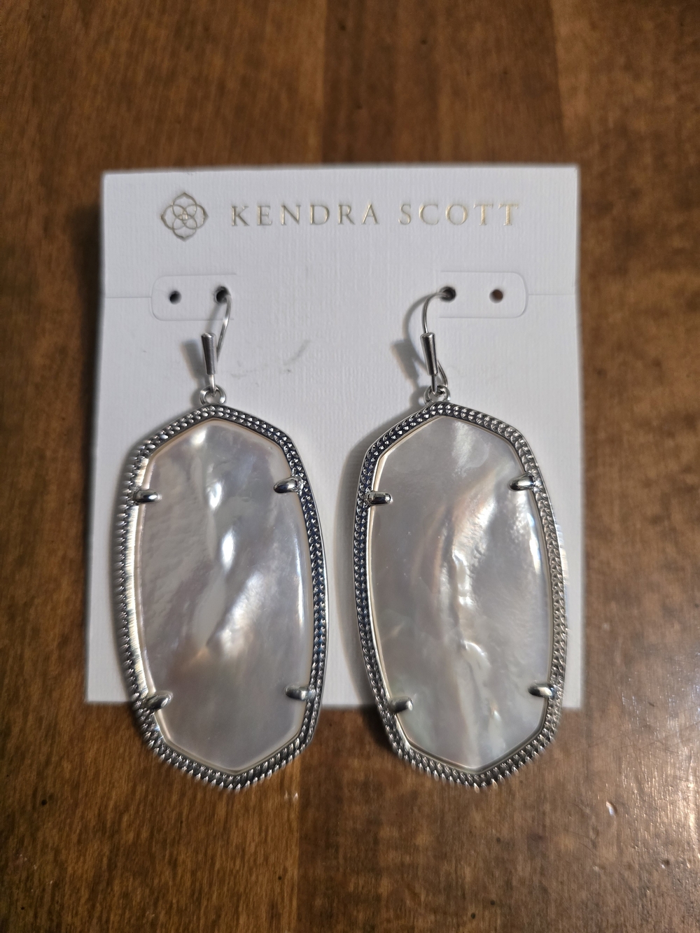 Kendra Scott Silver Iridescent Mother-of-Pearl Drop Earrings